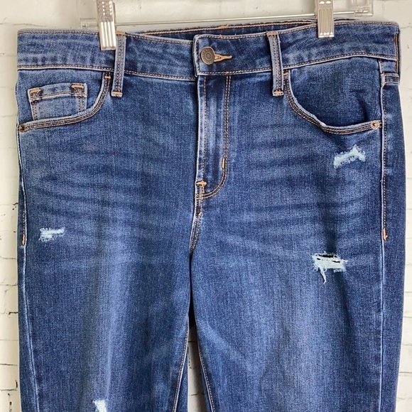 Old Navy Power Straight Distressed Jeans 8 Jeans for Boots Closet Staple Winter - Picture 5 of 16